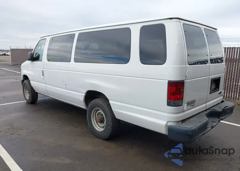 2008 Ford E-350 Super Duty Xl/Xlt z USA, uszkodzony, nr VIN 1FDSS31L28DA71925